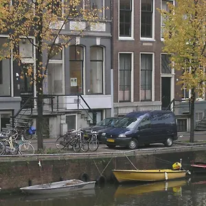 Bed & Breakfast Singel 100, Amsterdam